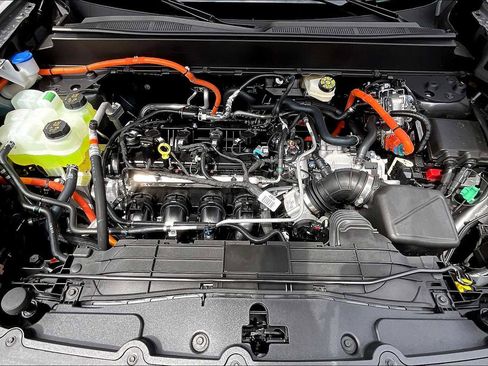 New 2025 Ford Maverick XLT image 15