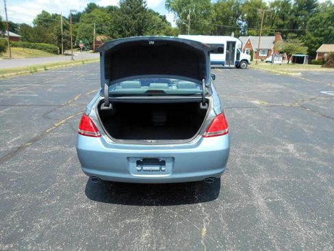 Used 2006 Toyota Avalon XLS FWD image 20