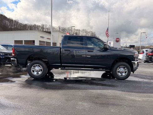 New 2026 RAM 2500 Tradesman image 3