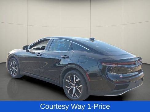 Used 2023 Toyota Crown AWD/4WD image 6
