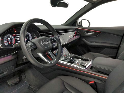 Used 2019 Audi Q8 Premium Plus AWD/4WD image 13