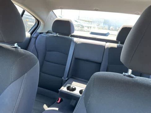 Used 2014 Chevrolet Cruze LT image 5