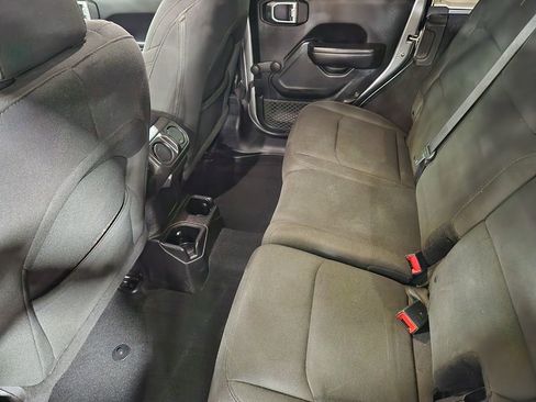Used 2018 Jeep Wrangler Unlimited Sport image 51