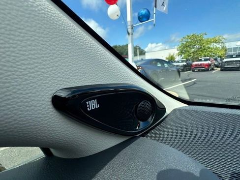 Used 2023 Toyota Corolla XLE image 29