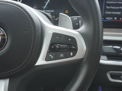 Used 2024 BMW X7 xDrive40i w/ M Sport Package image 13