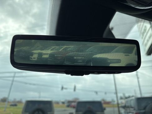 Used 2022 Jeep Grand Wagoneer Series II image 63