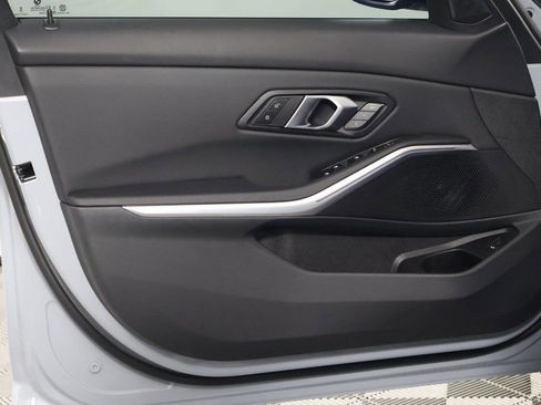 Used 2024 BMW 330i Sedan w/ M Sport Package image 12