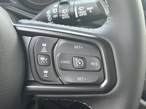 New 2026 Jeep Wrangler Unlimited Rubicon AWD/4WD image 25
