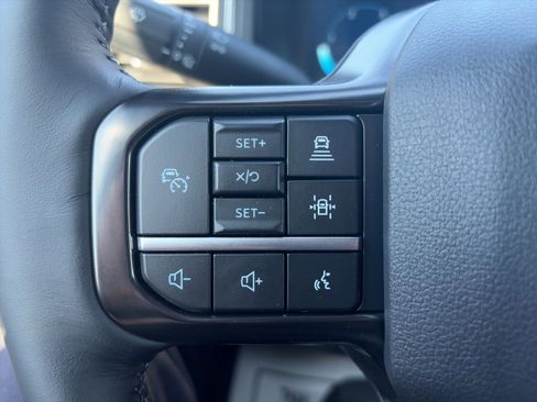 New 2026 Ford F250 Platinum w/ Tremor Off-Road Package AWD/4WD image 27