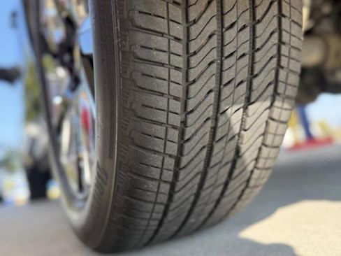 Used 2019 Chevrolet Silverado 1500 LT w/ Texas Edition image 13