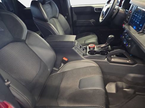 Used 2025 Ford Bronco Raptor AWD/4WD image 12