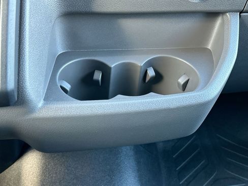 New 2026 Ford Transit 250 148 Medium Roof image 27