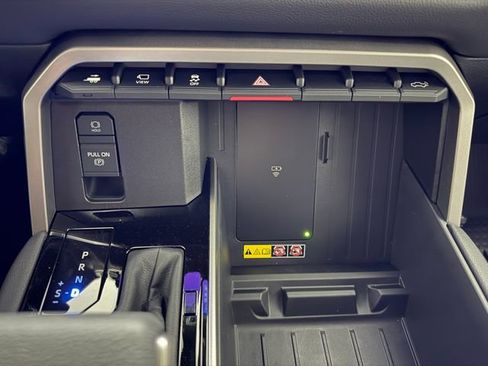 New 2026 Toyota Tundra Limited w/ Limited PVM Package AWD/4WD image 19