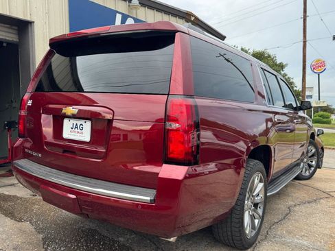 Used 2016 Chevrolet Suburban LTZ AWD/4WD image 8