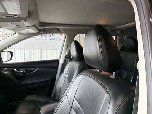 Used 2018 Nissan Rogue SL w/ Premium Package AWD/4WD image 10
