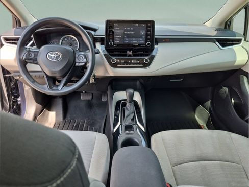 Used 2022 Toyota Corolla LE FWD image 26