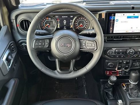 New 2026 Jeep Gladiator Rubicon AWD/4WD image 13