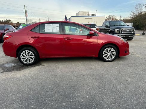 Used 2017 Toyota Corolla LE w/ Carpet Mat Package (TMS) image 6