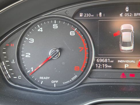 Used 2018 Audi A4 2.0T Premium Plus w/ Premium Plus Package AWD/4WD image 13