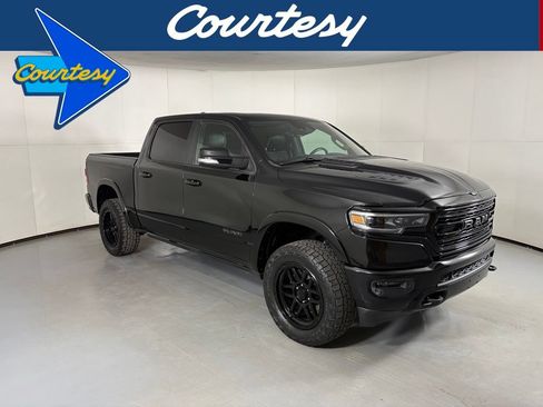 Used 2020 RAM 1500 Limited w/ Black Appearance Package AWD/4WD image 1