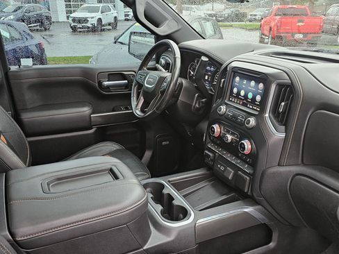 Used 2020 GMC Sierra 1500 AT4 w/ Technology Package image 10
