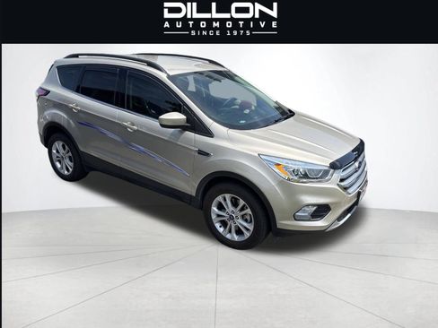 Used 2017 Ford Escape SE w/ Equipment Group 201A AWD/4WD image 15