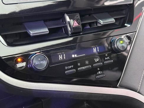 Used 2024 Toyota Camry SE w/ Cold Weather Package image 28