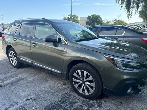 Used 2019 Subaru Outback 3.6R Touring AWD/4WD image 8