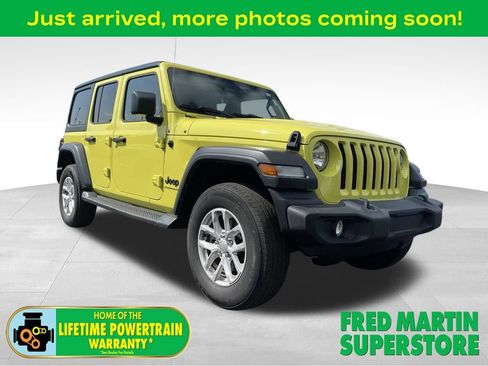 Used 2023 Jeep Wrangler Unlimited Sport AWD/4WD image 1