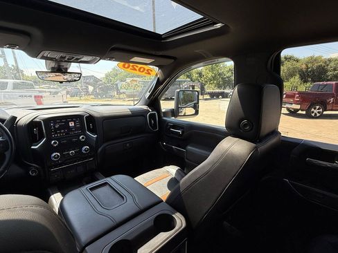 Used 2020 GMC Sierra 2500 AT4 w/ AT4 Premium Package AWD/4WD image 50