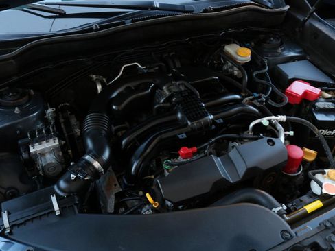 Used 2014 Subaru Forester 2.5i Limited image 41