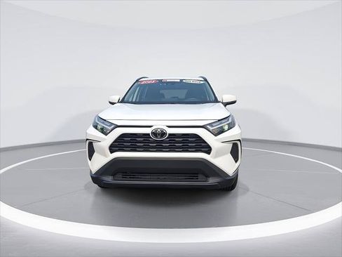 Certified 2025 Toyota RAV4 XLE w/ Convenience Package AWD/4WD image 4