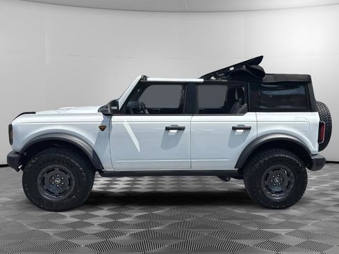 Used 2025 Ford Bronco Badlands AWD/4WD image 7