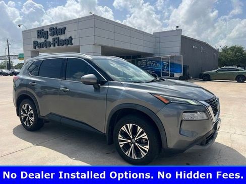 Used 2021 Nissan Rogue SV w/ Premium Package FWD image 2