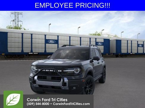New 2026 Ford Bronco Sport Outer Banks AWD/4WD image 3