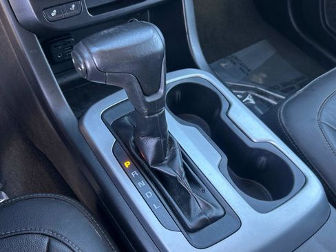 Used 2021 Chevrolet Colorado ZR2 w/ ZR2 Midnight Special Edition image 13