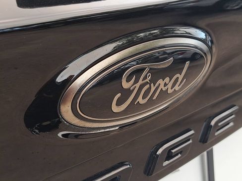 Certified 2024 Ford Edge SE w/ Black Appearance Package AWD/4WD image 6