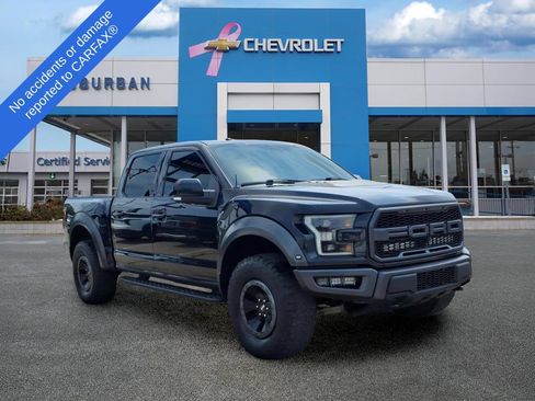 Used 2017 Ford F150 Raptor w/ Equipment Group 802A Luxury AWD/4WD image 3