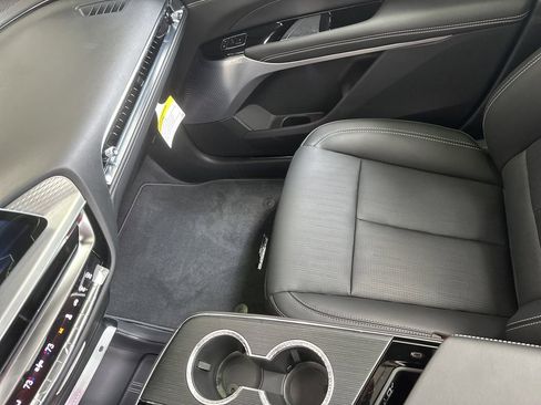 New 2026 Cadillac Lyriq V image 23