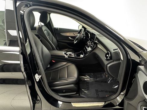 Used 2015 Mercedes-Benz C 300 4MATIC Sedan image 14