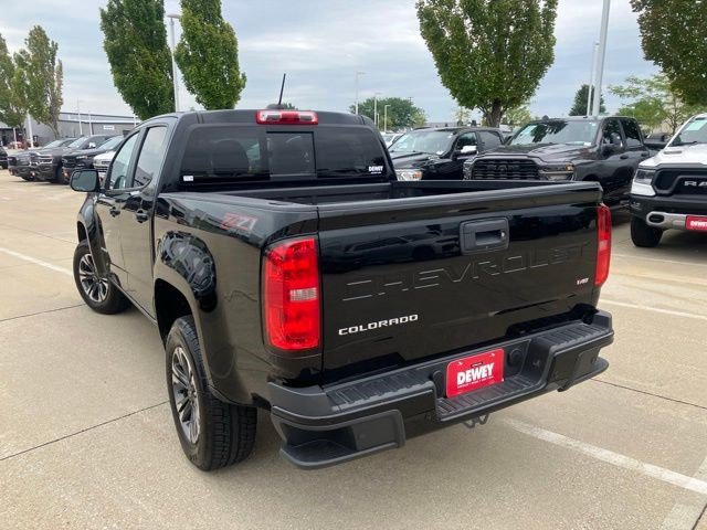 Used 2021 Chevrolet Colorado Z71 AWD/4WD image 8