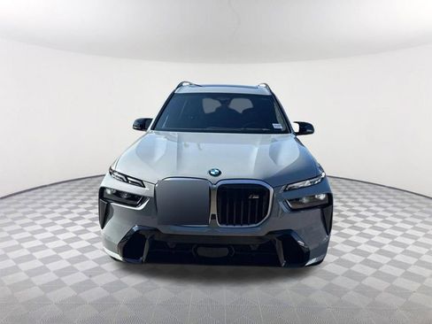 New 2026 BMW X7 M60i image 3