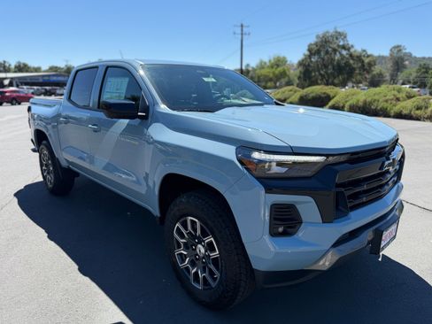 New 2025 Chevrolet Colorado Z71 w/ Technology Package image 3
