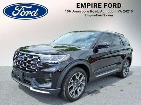 Certified 2025 Ford Explorer Platinum w/ Ultimate Package AWD/4WD image 1