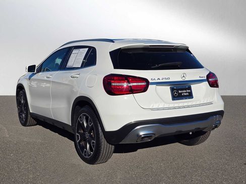 Used 2020 Mercedes-Benz GLA 250 4MATIC image 5