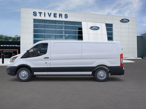New 2025 Ford Transit 250 Low Roof AWD image 3