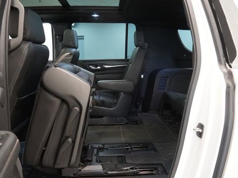 Used 2021 GMC Yukon XL Denali AWD/4WD image 31