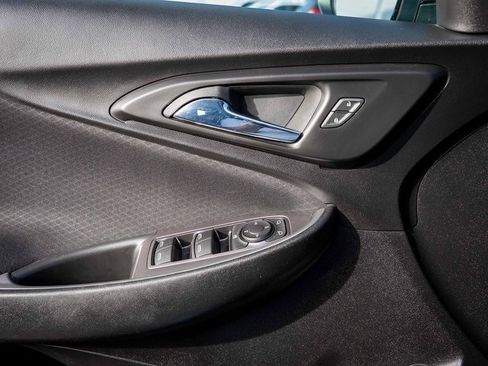 Used 2023 Chevrolet Malibu LS image 19