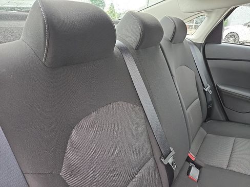 Certified 2023 Kia Forte LXS FWD image 31
