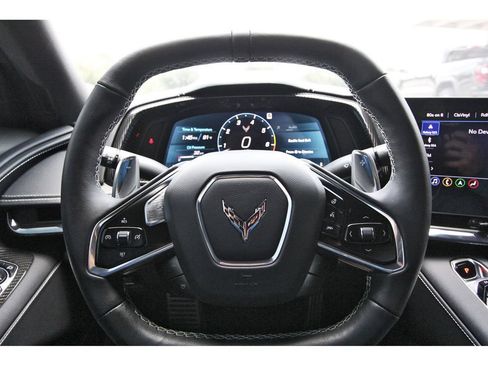 Used 2023 Chevrolet Corvette Stingray Preferred Conv w/ Z51 Performance Package RWD image 10